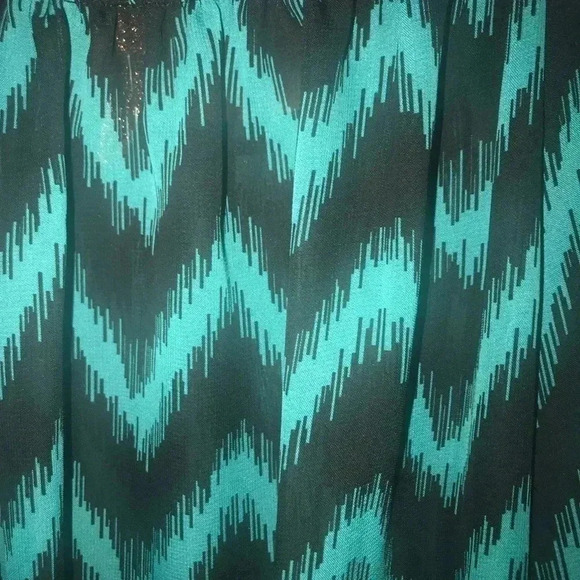 Emma Rose blouse size medium - Picture 7 of 7